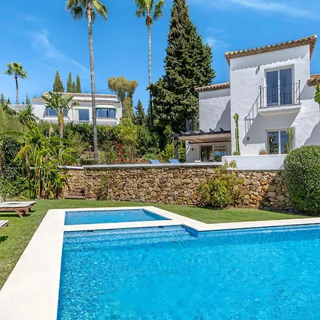 Vacation I Birkin, Heated Pool, Andalusian Style, Gym, Cine, Golf Valley, 6 Min Puerto Banus Villa *