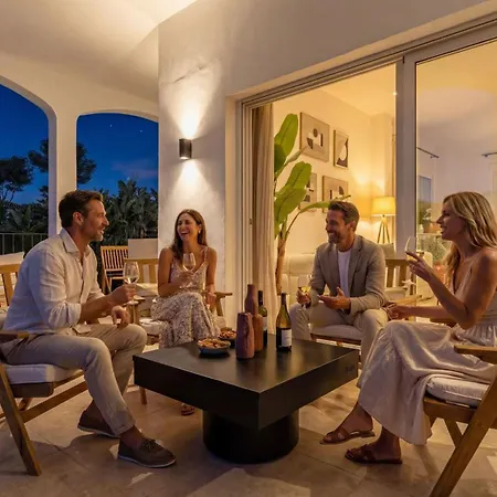 Vacation I Birkin, Heated Pool, Gated Community, Andalusian Style, Gym, Cine, Golf Valley, 6 Min Puerto Banus 马尔韦利亚
